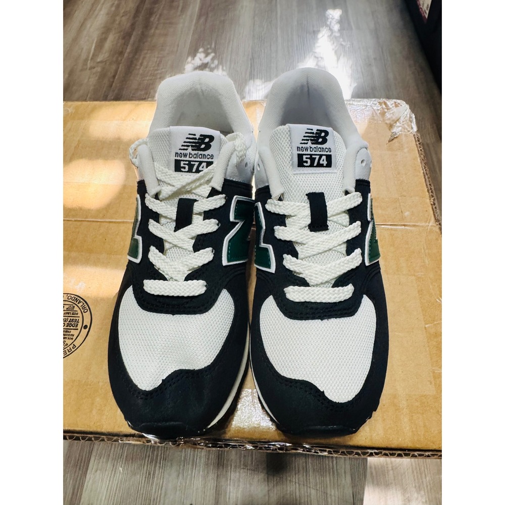 New Balance 574 Black Green GC574RBG Size 4Y Womens 5.5 NEW Sneakers